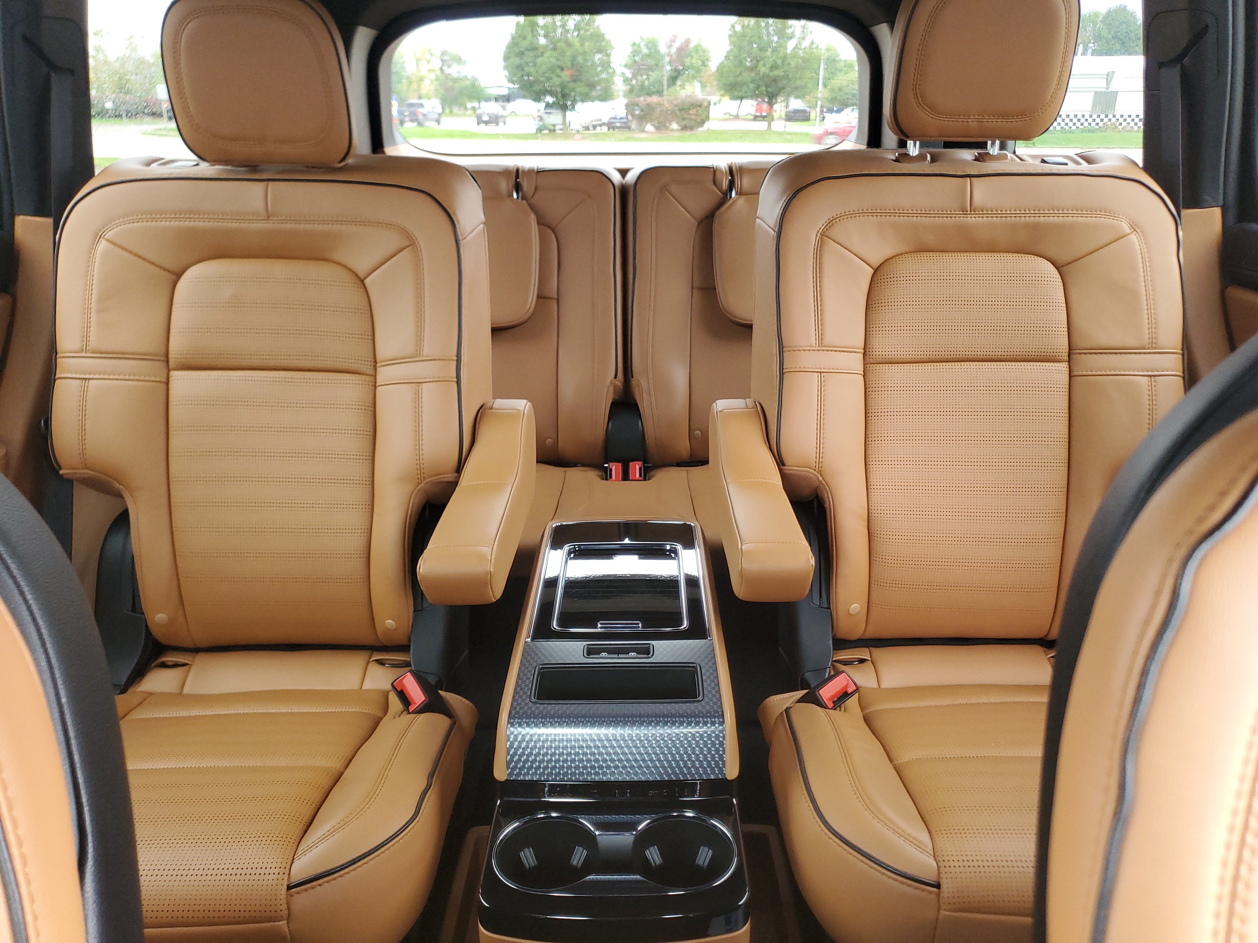 Certified 2023 Lincoln Aviator Black Label w/ Dynamic Handling Package AWD/4WD image 19