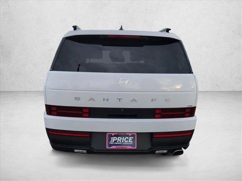 Used 2025 Hyundai Santa Fe SEL image 7