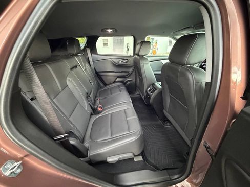 Used 2023 Chevrolet Blazer LT AWD/4WD image 16