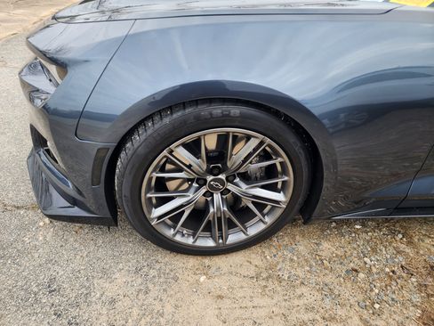 Used 2022 Chevrolet Camaro ZL1 image 5