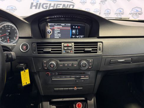 Used 2011 BMW M3 Convertible image 36