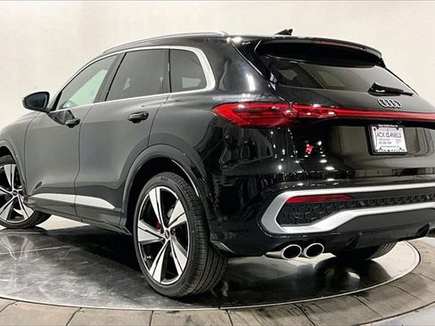 New 2025 Audi SQ5 Premium Plus image 3