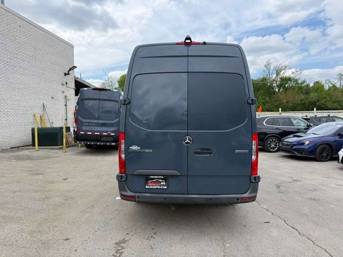 Used 2019 Mercedes-Benz Sprinter 170 image 5