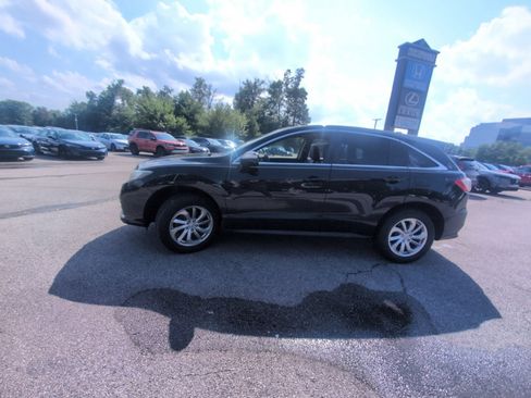 Used 2016 Acura RDX FWD image 2
