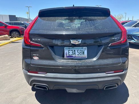 Used 2021 Cadillac XT4 Luxury w/ Trailering Package AWD/4WD image 3