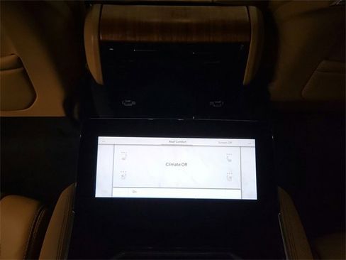 Used 2022 Jeep Grand Wagoneer Series III w/ Rear Seat Video Group 1 image 37