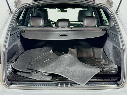 Used 2020 Mercedes-Benz GLC 300 4MATIC image 23