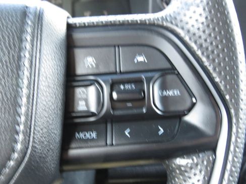 Used 2024 Toyota Tacoma SR RWD image 22