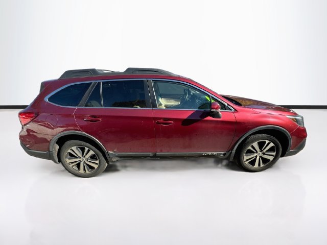 Used 2018 Subaru Outback 2.5i Limited AWD/4WD image 10