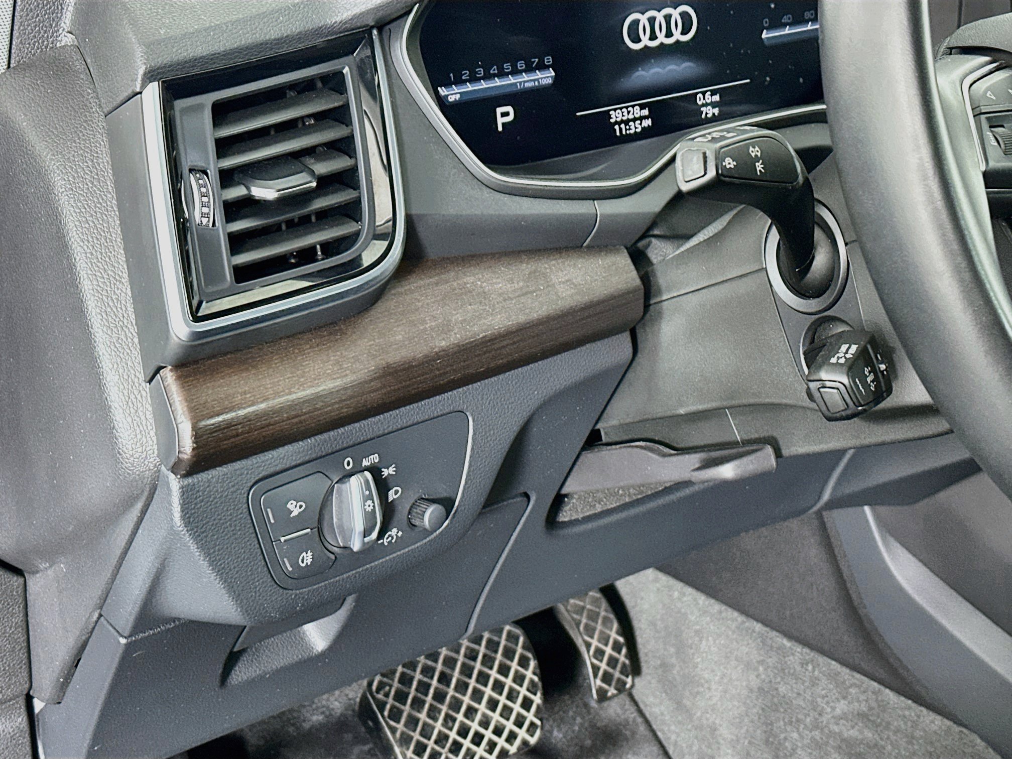 Used 2022 Audi Q5 2.0T Premium Plus AWD/4WD image 16
