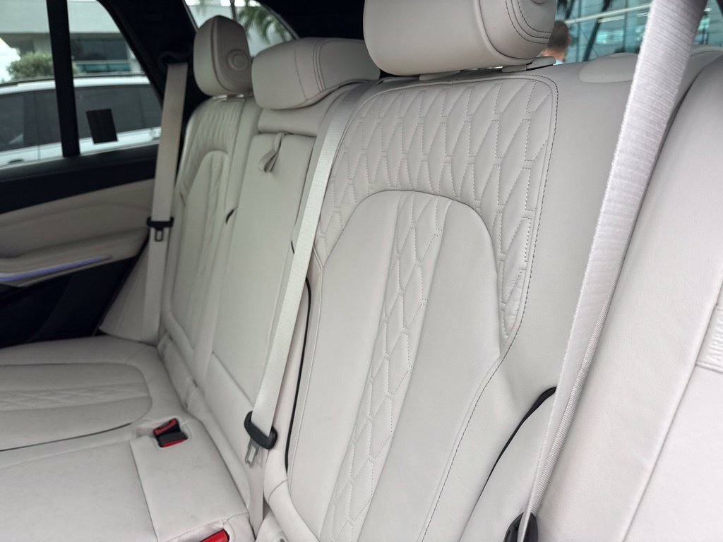 Used 2021 BMW X5 M50i w/ Dynamic Handling Package AWD/4WD image 9
