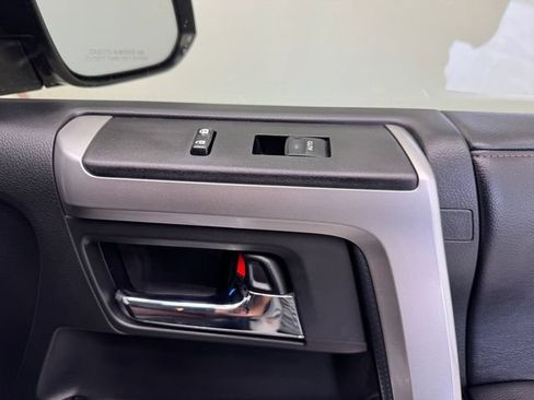 Used 2017 Toyota 4Runner Limited RWD image 46