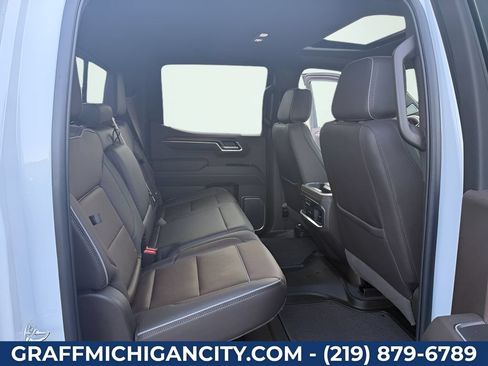 Used 2026 GMC Sierra 1500 Denali w/ Denali Reserve Package AWD/4WD image 33