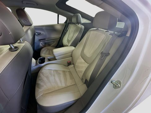 Used 2013 Chevrolet Volt Premium w/ Premium Trim Package FWD image 25