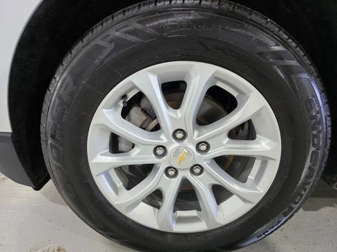 Used 2019 Chevrolet Equinox LT image 8