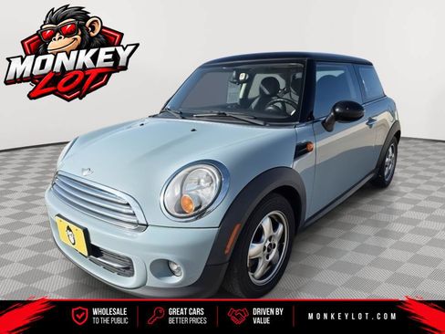 Used 2011 MINI Cooper Hardtop FWD image 1
