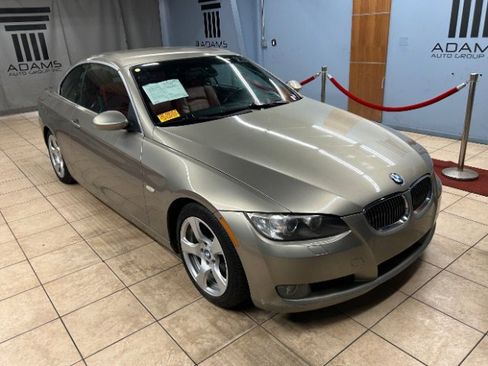Used 2007 BMW 328i Convertible image 6