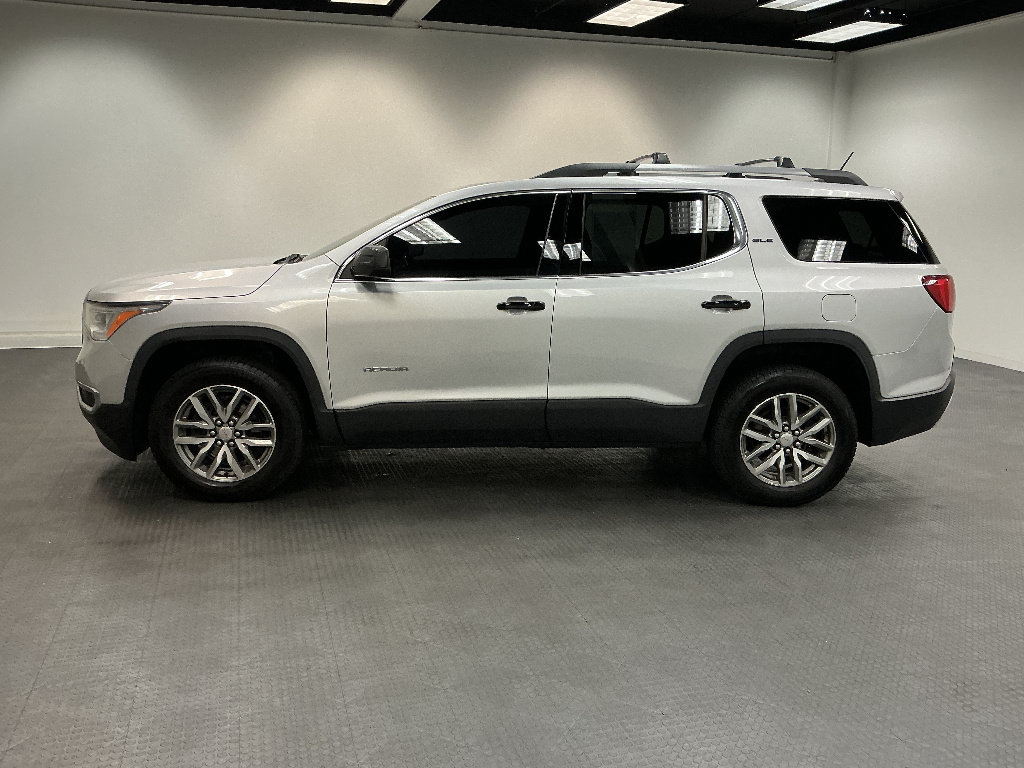Used 2019 GMC Acadia SLE FWD image 3