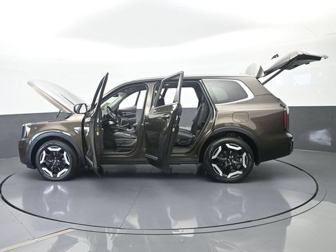 Used 2025 Kia Telluride EX w/ EX Captain's Chair Package FWD image 77