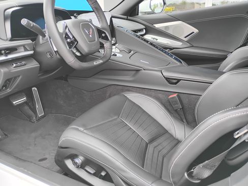 Used 2024 Chevrolet Corvette Z06 w/ Battery Protection Package image 6