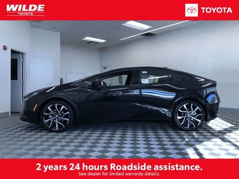 New 2026 Toyota Prius XSE image 3