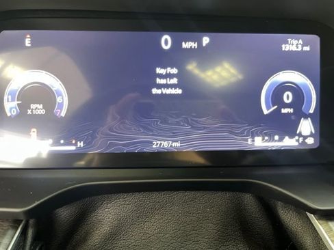 Used 2024 Jeep Grand Cherokee L Limited w/ Luxury Tech Group II image 19