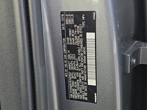 Used 2019 Volvo XC90 T5 Momentum image 26