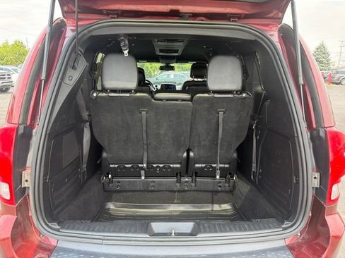 Used 2019 Dodge Grand Caravan GT FWD image 8