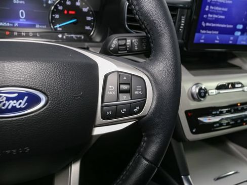 Used 2023 Ford Explorer XLT w/ Equipment Group 202A AWD/4WD image 31