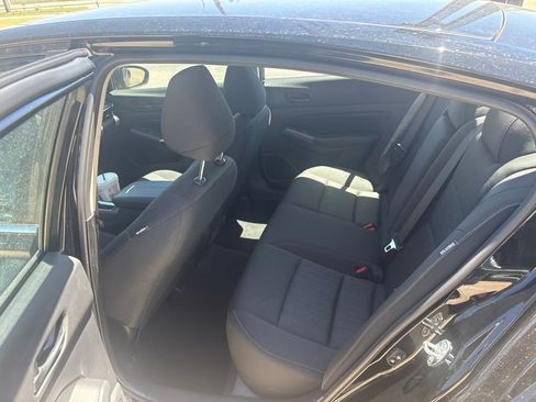Used 2026 Nissan Altima 2.5 SV FWD image 5
