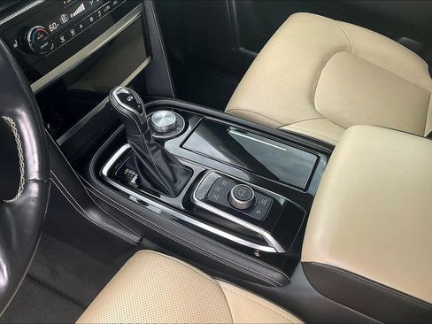 Used 2024 INFINITI QX80 Premium Select w/ Cargo Package AWD/4WD image 18