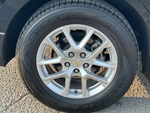 Used 2024 Chevrolet Equinox LT AWD/4WD image 9
