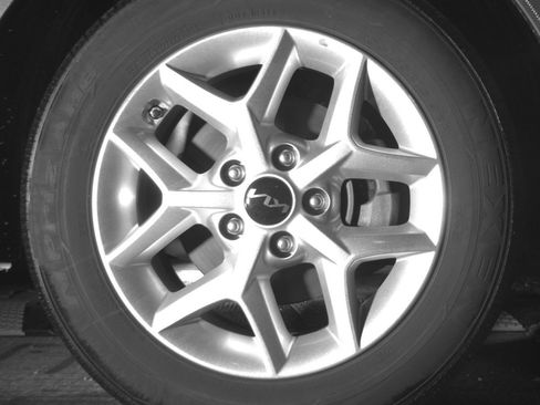 Used 2025 Kia Soul LX w/ LX Technology Package image 13