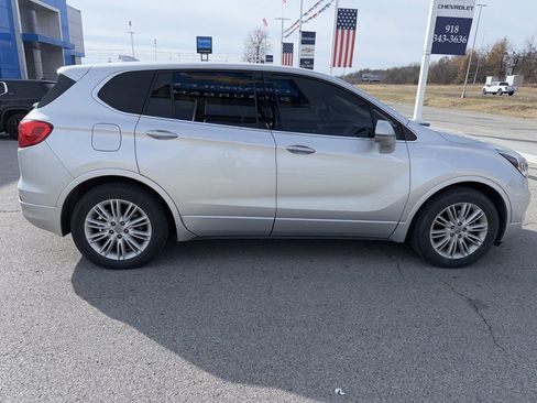 Used 2018 Buick Envision Preferred image 4
