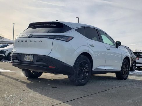 Used 2025 Nissan Murano SV image 10