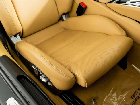 Used 2013 Porsche 911 Carrera 4S image 29