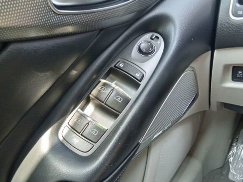 Used 2017 INFINITI Q50 3.0t Premium w/ 3.0T Premium Plus Package image 30