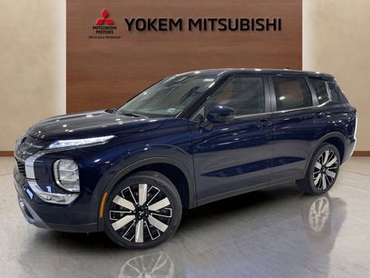 New 2025 Mitsubishi Outlander SE