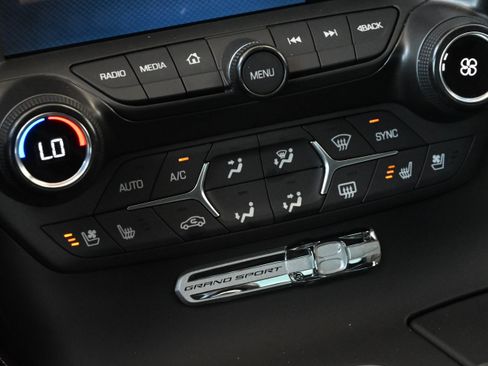 Used 2019 Chevrolet Corvette Grand Sport RWD image 17