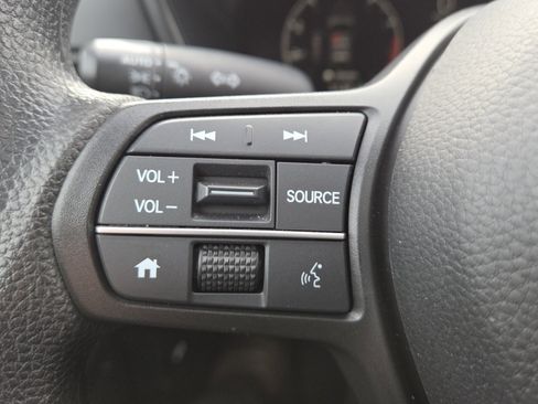 Used 2024 Honda CR-V EX image 31