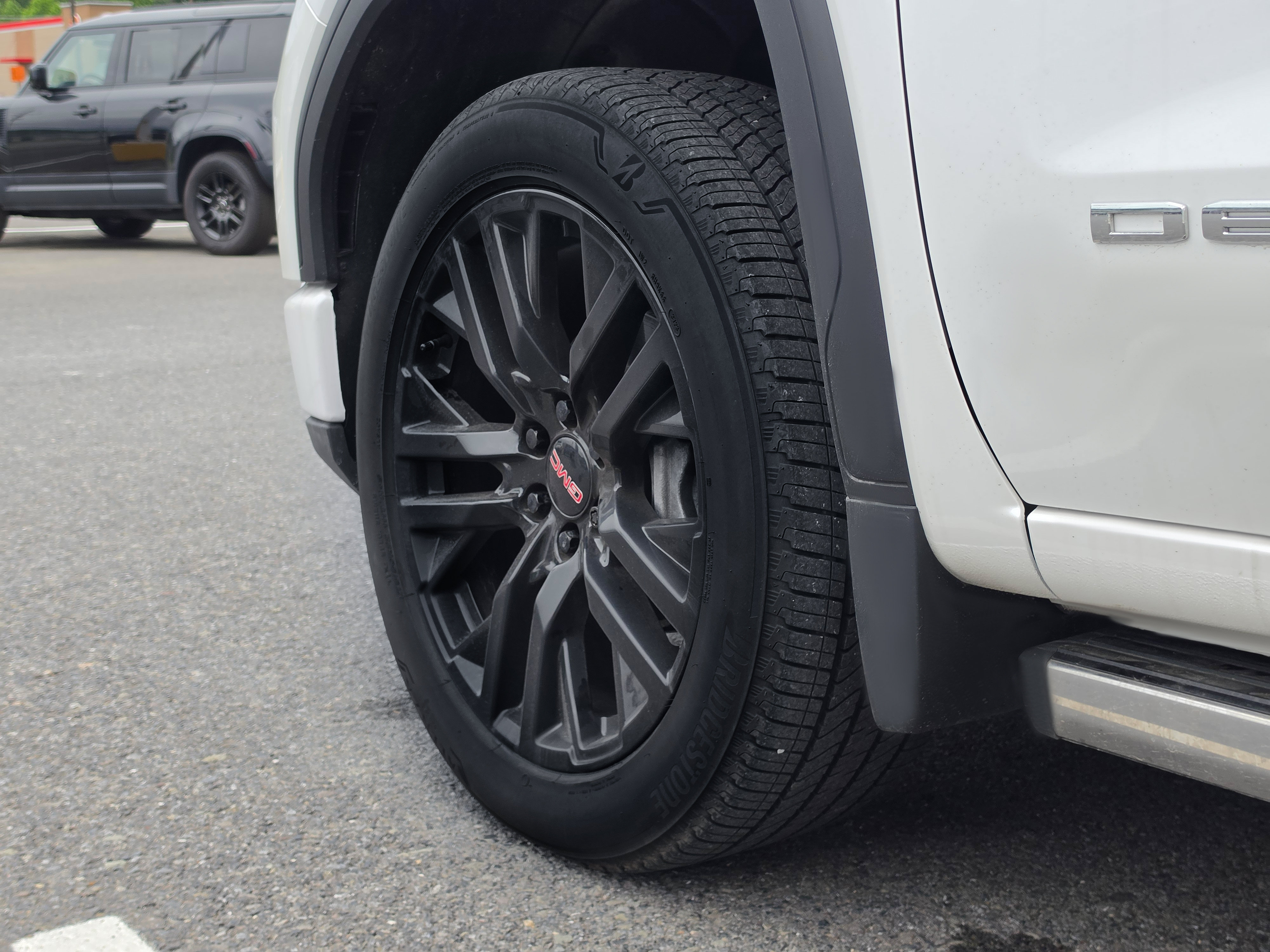 Used 2024 GMC Sierra 1500 Denali AWD/4WD image 11