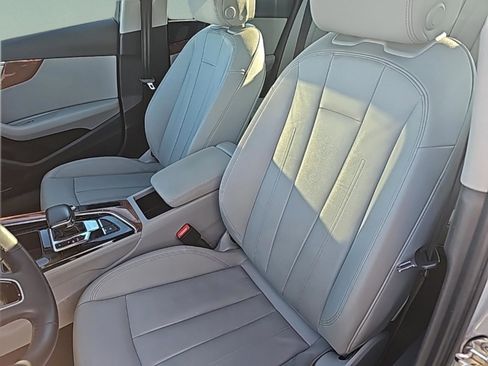 Used 2023 Audi A4 2.0T Premium w/ Convenience Package image 26