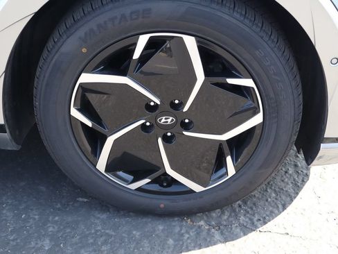 Used 2024 Hyundai Ioniq 5 Limited RWD image 10
