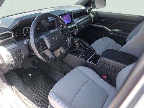 Used 2024 Toyota Tacoma SR5 AWD/4WD image 13
