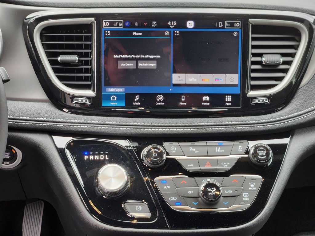 New 2027 Chrysler Pacifica Select AWD/4WD image 19