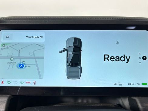 Used 2022 Rivian R1T Adventure image 23