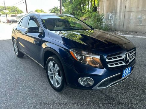 Used 2019 Mercedes-Benz GLA 250 4MATIC image 6