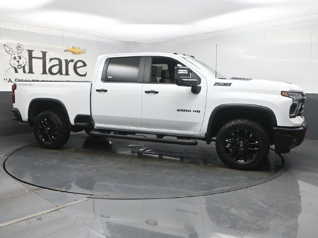 New 2026 Chevrolet Silverado 2500 LT w/ Trail Boss Package AWD/4WD image 1