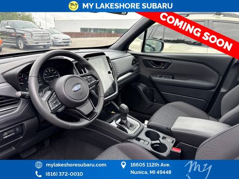 Used 2025 Subaru Forester Premium AWD/4WD image 8