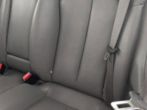 Used 2006 Mercedes-Benz CLK 350 Cabriolet image 18